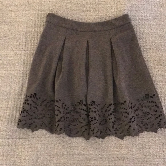 BCBG Maxazria lasercut skirt - Picture 3 of 7